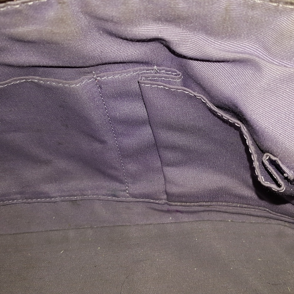 Coach Signature E/W soft duffle purse - Picture 5 of 6